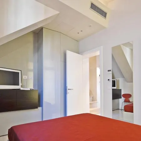 Lejlighed Ai Bareteri Luxury Canal View *