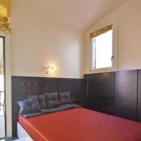 Ai Bareteri Luxury Canal View * Venice